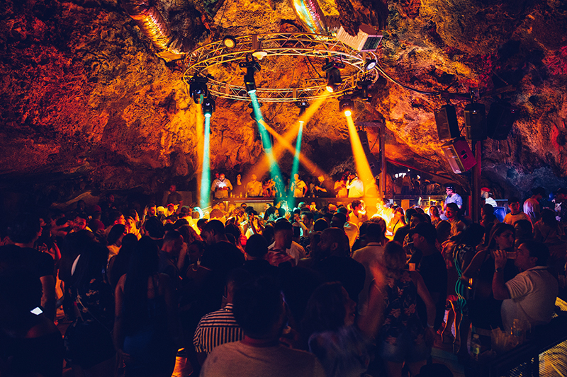 punta-cana-passeios-imagine-cave-disco (7)